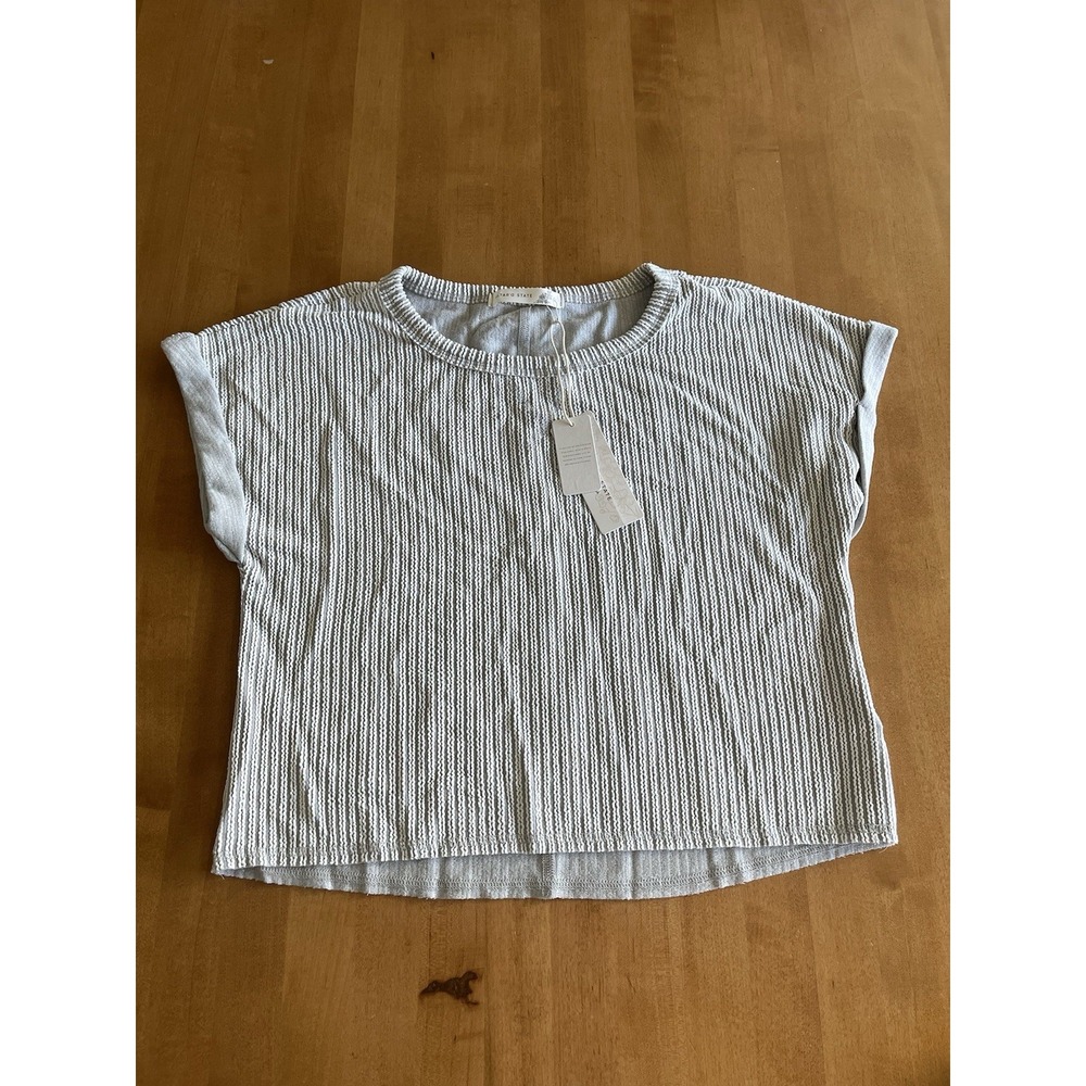 Altar'd State Women's S Light Gray Textured Stripe Short Sleeve Top NWT USA Made